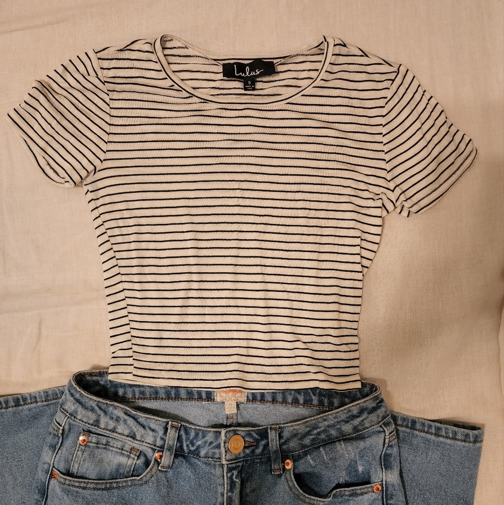 Lulus white and black crop top